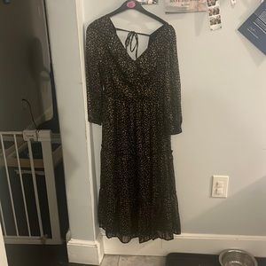 Black small patterned dress- never worn! Tags on from Marshals